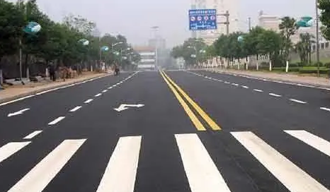 道路劃線標(biāo)準(zhǔn)尺寸？必須得到嚴(yán)格的遵守